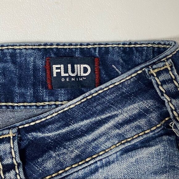 Silver Jean Co | Tuesday Denim Capri’s - Picture 4 of 5